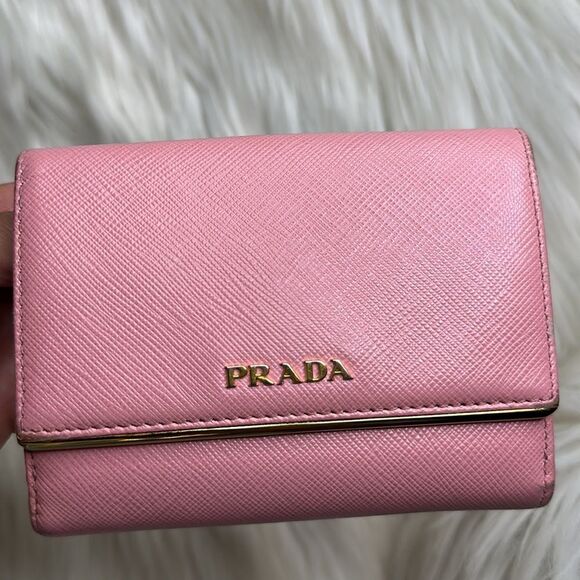 💯Authentic Prada compact Wallet 🍀 - Picture 14 of 15